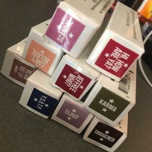 9 Jeffree star lipsticks